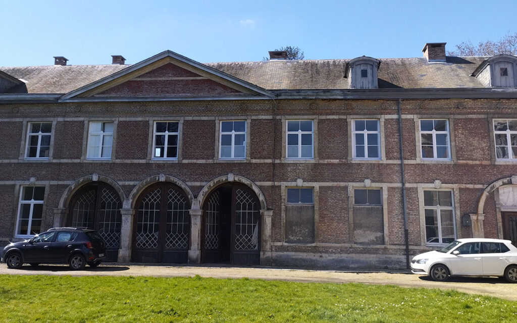 Chaudière mixte bois et pellets dans un château de Tirlemont